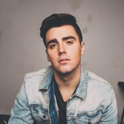 Dan  Hoy